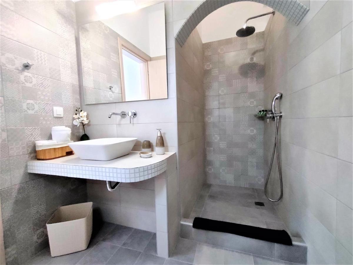 Studio Elpida Santorini Vóthon Eksteriør bilde